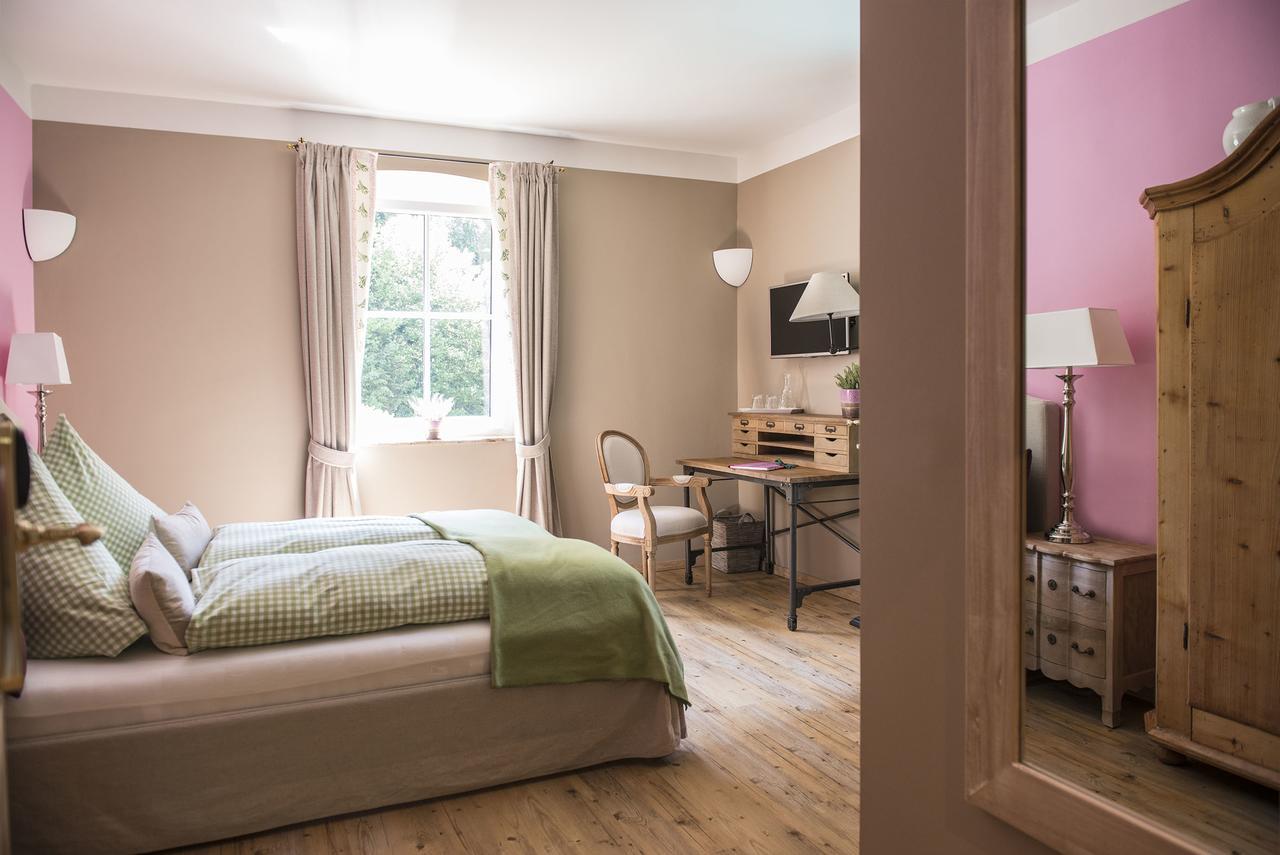 Bed and Breakfast Waldruhe - Bett, Fruehstueck & Ein Laecheln Bad Aussee Zewnętrze zdjęcie