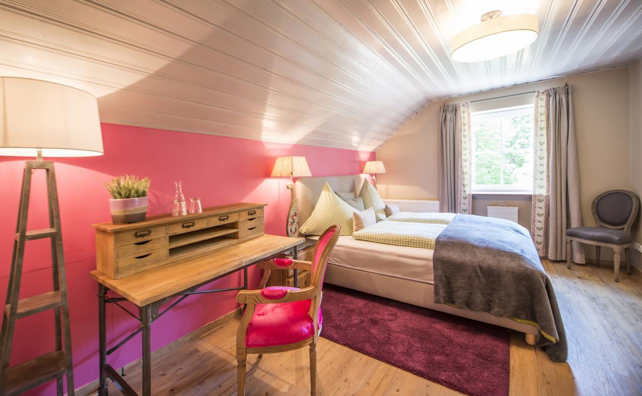 Bed and Breakfast Waldruhe - Bett, Fruehstueck & Ein Laecheln Bad Aussee Zewnętrze zdjęcie